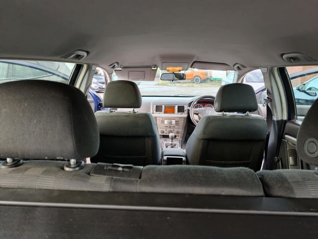 Vauxhall Vectra 1.9 CDTi 16v SRi 5dr (2006) - Picture 14