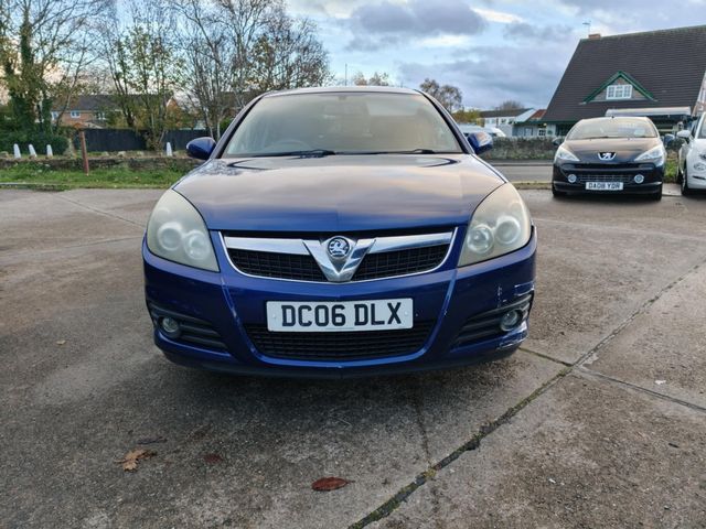 Vauxhall Vectra 1.9 CDTi 16v SRi 5dr (2006) - Picture 5