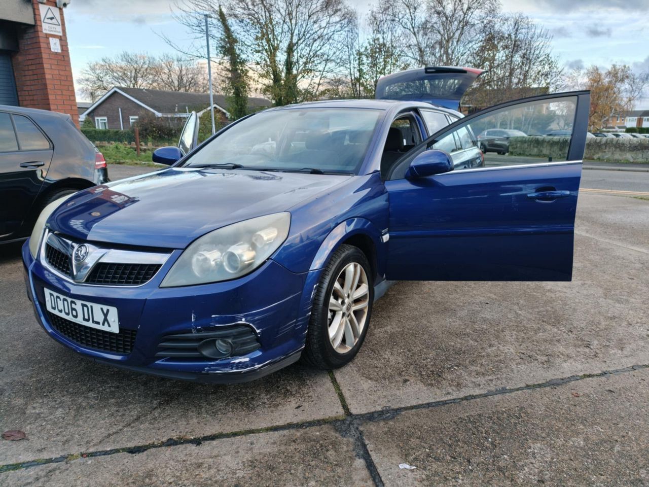 Vauxhall Vectra 1.9 CDTi 16v SRi 5dr - Picture 6 of 16