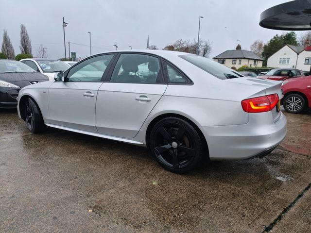 Audi A4 2.0 TDI Black Edition Euro 5 (s/s) 4dr (2012) - Picture 10