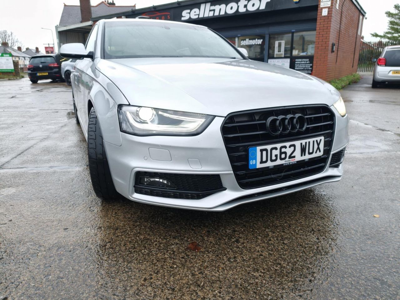 Audi A4 2.0 TDI Black Edition Euro 5 (s/s) 4dr - Picture 5 of 19