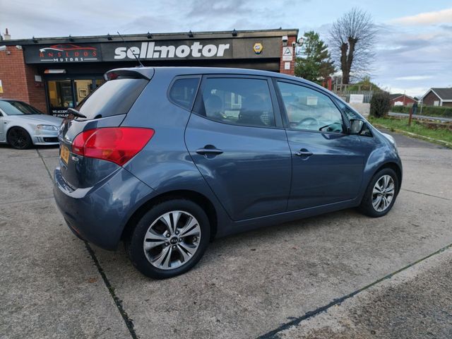 Kia Venga 1.6 CRDi 3 Euro 6 (s/s) 5dr (2016) - Picture 12