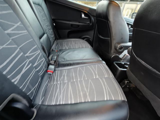 Kia Venga 1.6 CRDi 3 Euro 6 (s/s) 5dr (2016) - Picture 18