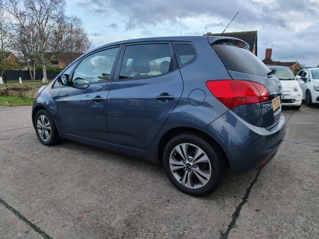 Kia Venga 1.6 CRDi 3 Euro 6 (s/s) 5dr (2016) - Picture 8