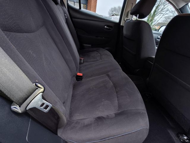 Nissan Leaf 30kWh Acenta Auto 5dr (2017) - Picture 17