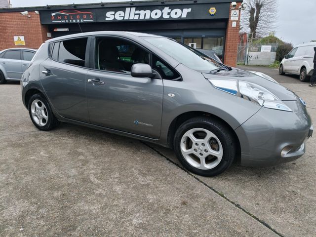 Nissan Leaf 30kWh Acenta Auto 5dr (2017) - Picture 5