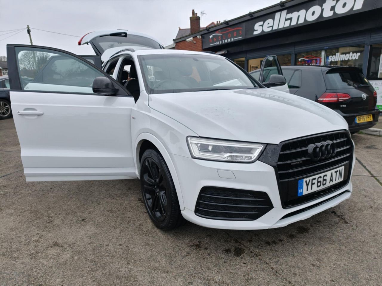 Audi Q3 2.0 TDI S line Plus quattro Euro 6 (s/s) 5dr - Picture 5 of 19