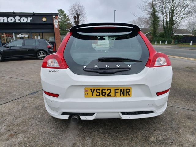 Volvo C30 2.0 R-Design Sports Coupe Euro 5 3dr (2012) - Picture 11