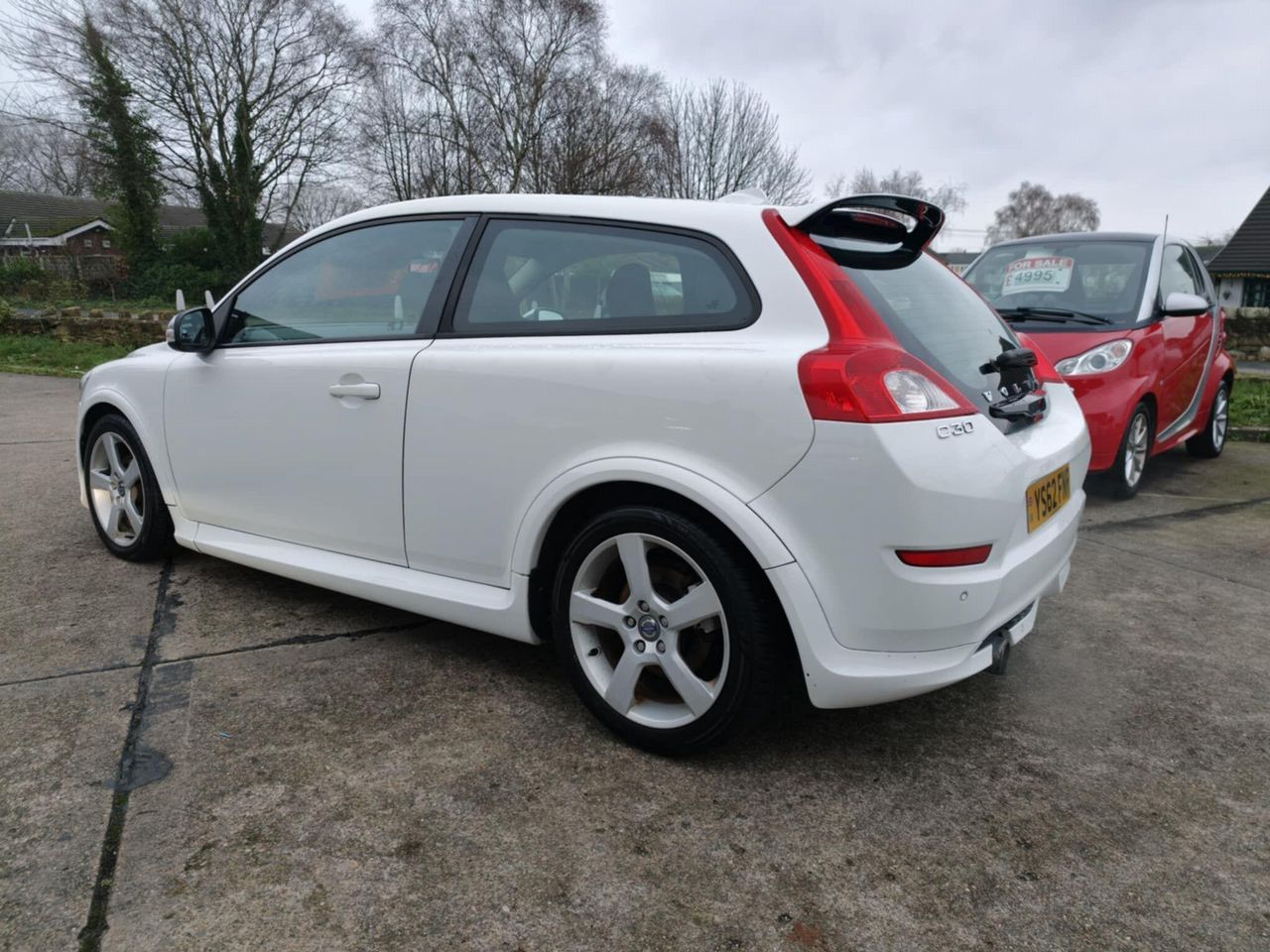 Volvo C30 2.0 R-Design Sports Coupe Euro 5 3dr - Picture 4 of 19