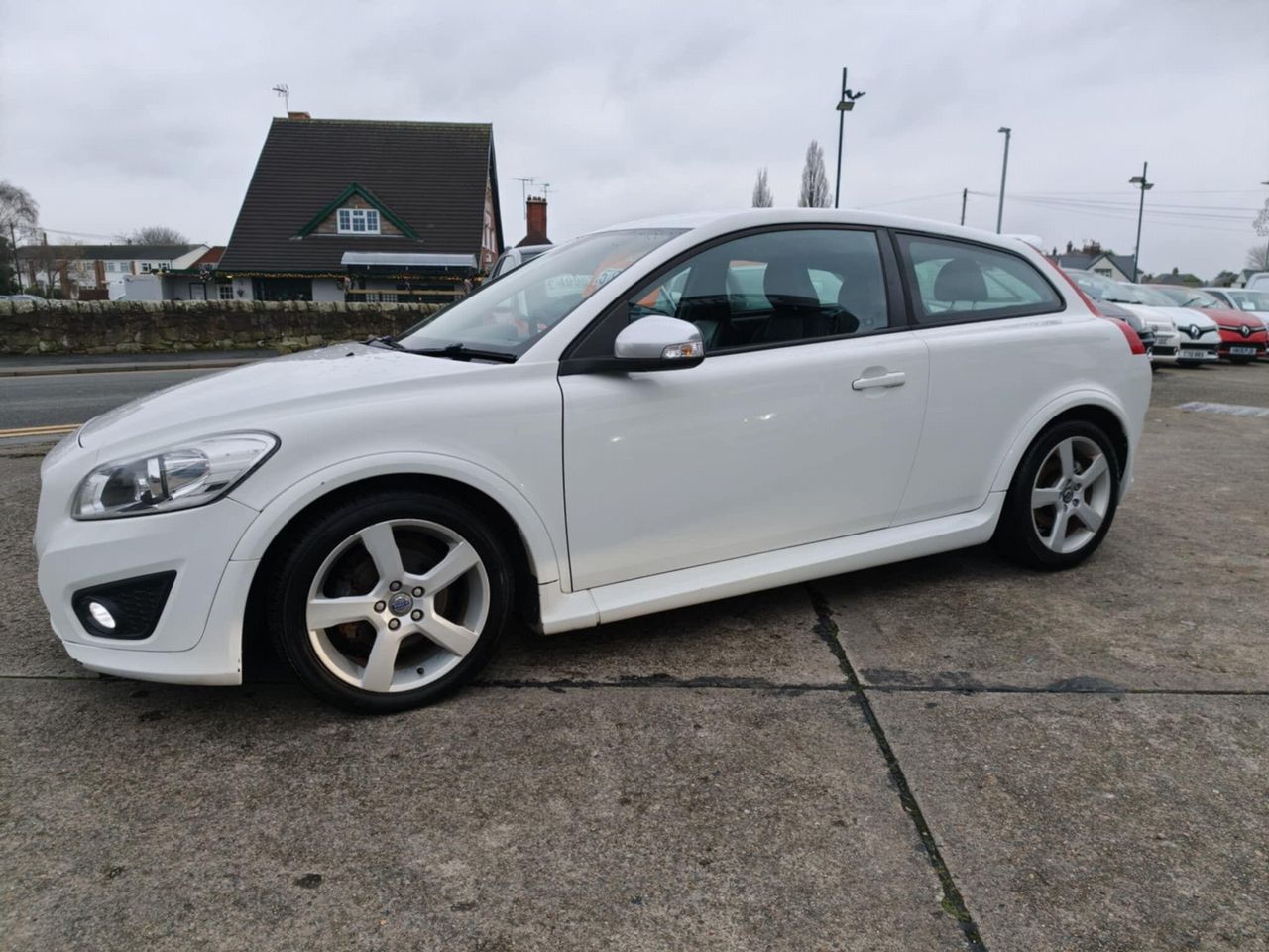 Volvo C30 2.0 R-Design Sports Coupe Euro 5 3dr - Picture 8 of 19