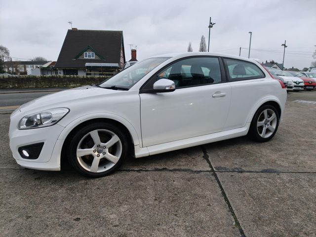 Volvo C30 2.0 R-Design Sports Coupe Euro 5 3dr (2012) - Picture 8