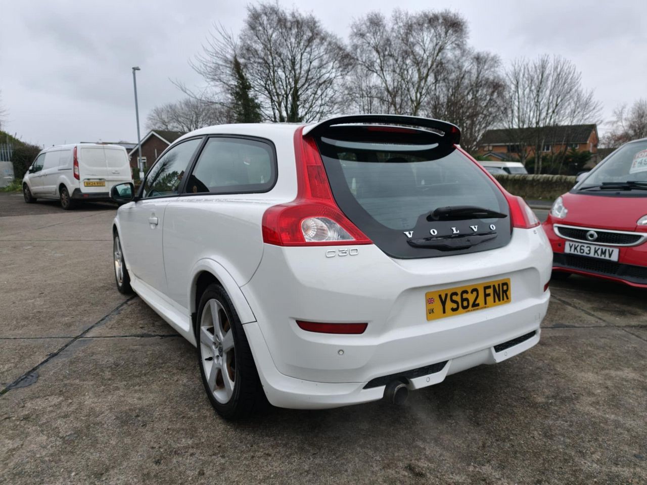 Volvo C30 2.0 R-Design Sports Coupe Euro 5 3dr - Picture 9 of 19