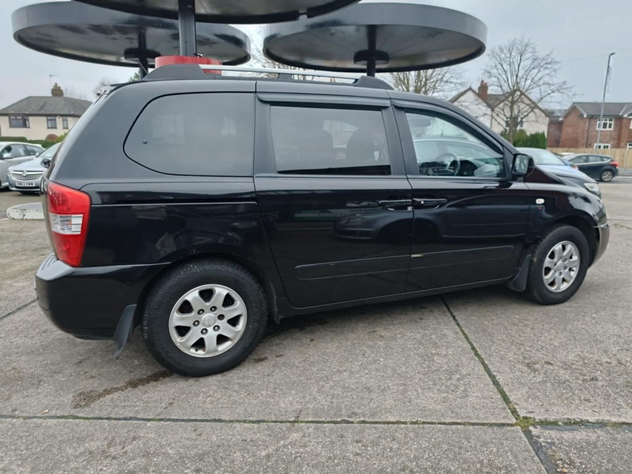 Kia Sedona 2.9 CRDi LS 5dr - Picture 13 of 20