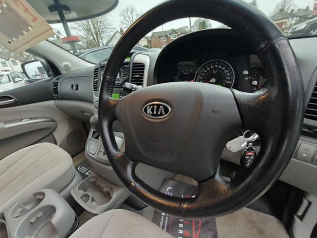 Kia Sedona 2.9 CRDi LS 5dr (2008) - Picture 20