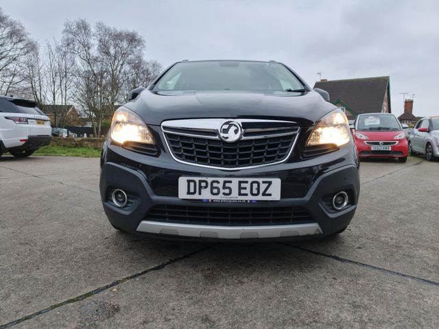 Vauxhall Mokka 1.6i Exclusiv 2WD Euro 6 (s/s) 5dr (2015) - Picture 2