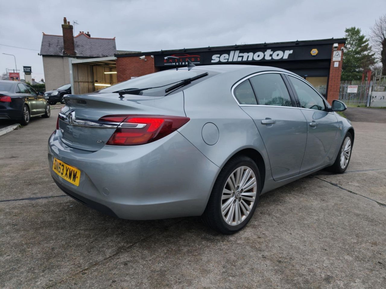Vauxhall Insignia 2.0 CDTi ecoFLEX Tech Line Euro 5 (s/s) 5dr - Picture 12 of 20