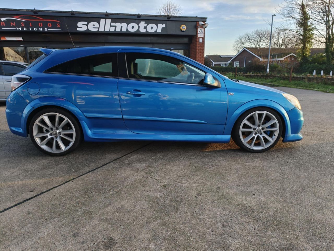 Vauxhall Astra 2.0i 16v VXR Sport Hatch 3dr - Picture 12 of 19