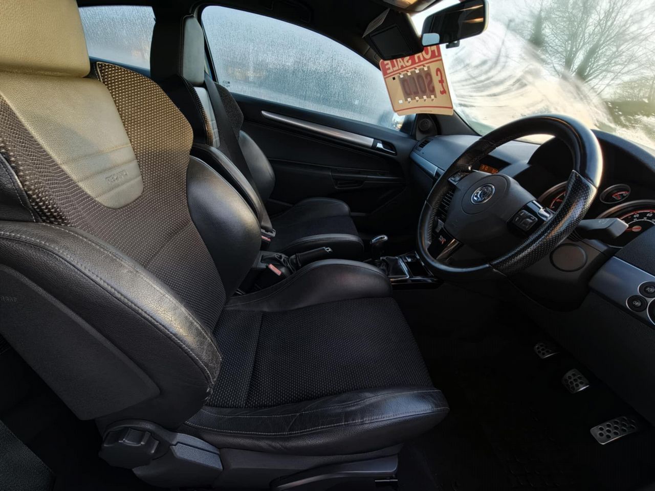 Vauxhall Astra 2.0i 16v VXR Sport Hatch 3dr - Picture 15 of 19