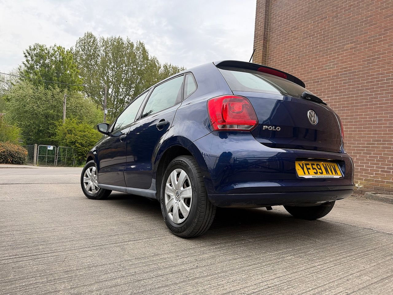 VOLKSWAGEN Polo 1.2 60 PS S - Picture 5 of 17
