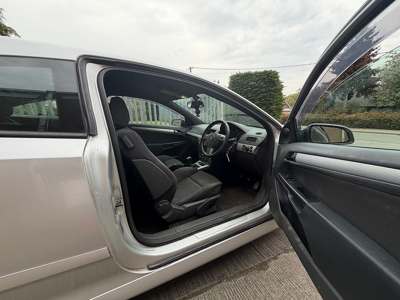 VAUXHALL Astra SRi 1.9CDTi 16v (150PS) - Picture 11 of 19