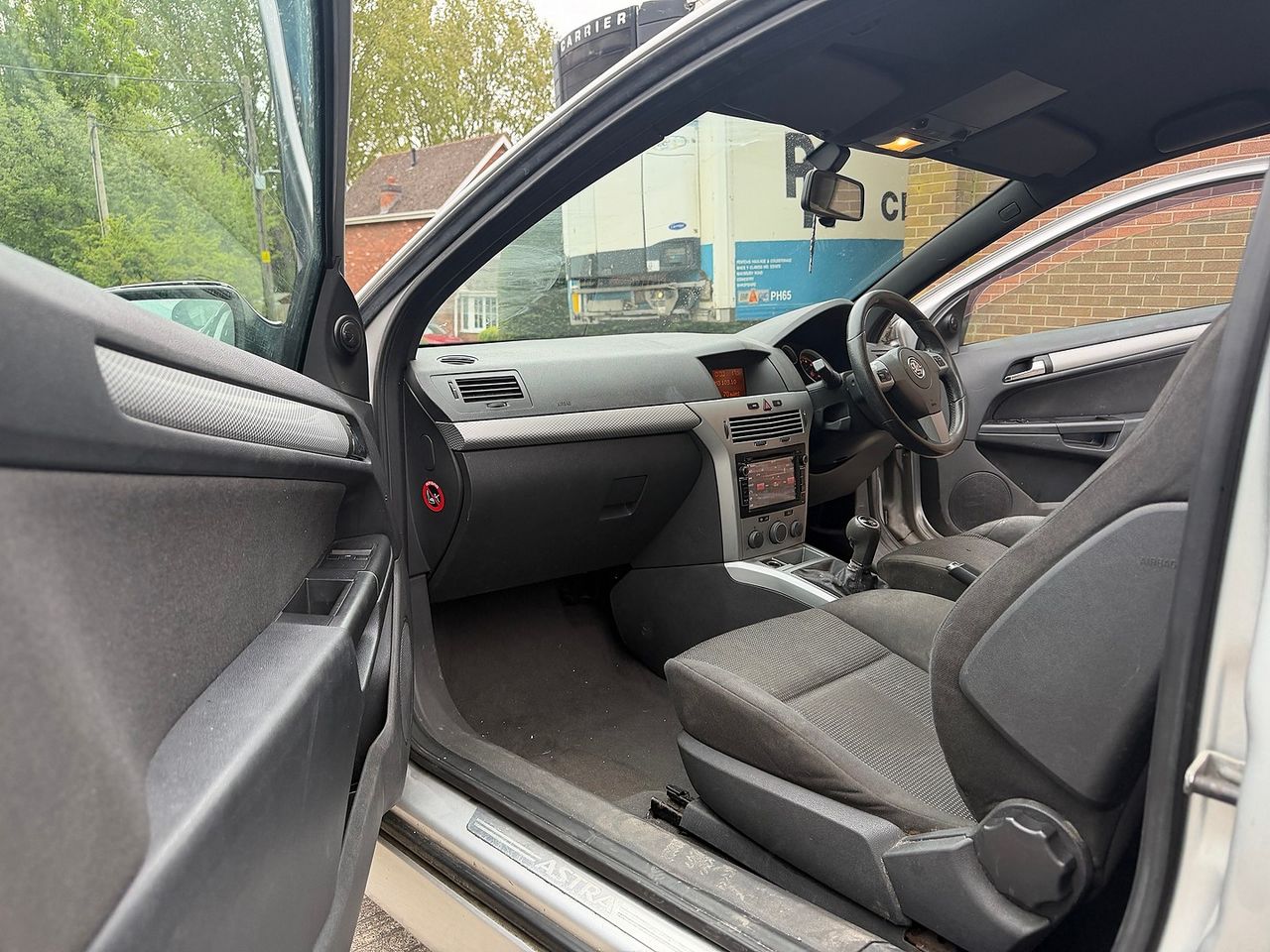 VAUXHALL Astra SRi 1.9CDTi 16v (150PS) - Picture 14 of 19