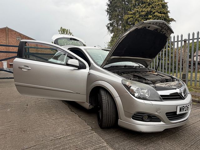 VAUXHALL Astra SRi 1.9CDTi 16v (150PS) - Thumbnail 19 of 19