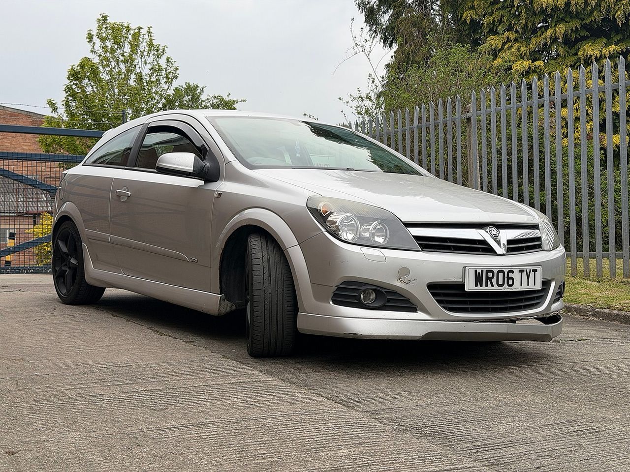 VAUXHALL Astra SRi 1.9CDTi 16v (150PS) - Picture 1 of 19