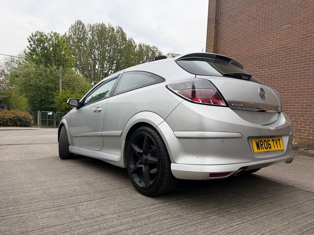 VAUXHALL Astra SRi 1.9CDTi 16v (150PS) - Thumbnail 5 of 19
