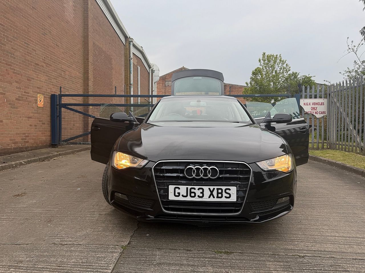 AUDI A5 Sportback SE Technik 2.0 TDIe 136PS - Picture 18 of 22