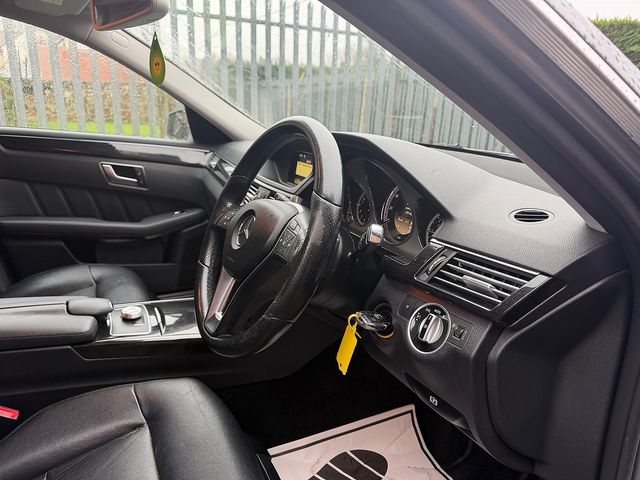 Mercedes-benz E-Class E220 CDI BlueEFFICIENCY SE Auto - Thumbnail 12 of 20