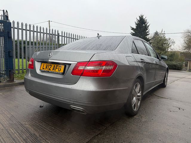 Mercedes-benz E-Class E220 CDI BlueEFFICIENCY SE Auto - Thumbnail 5 of 20