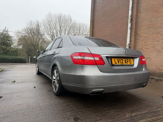Mercedes-benz E-Class E220 CDI BlueEFFICIENCY SE Auto - Thumbnail 7 of 20