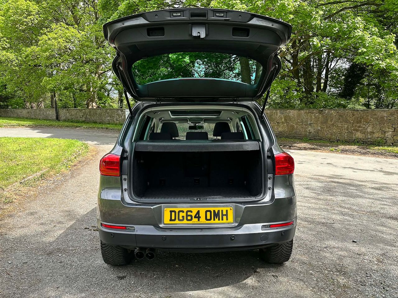 VOLKSWAGEN Tiguan Match TDI 4MOTION BMT 2.0 140 PS DSG - Picture 7 of 16
