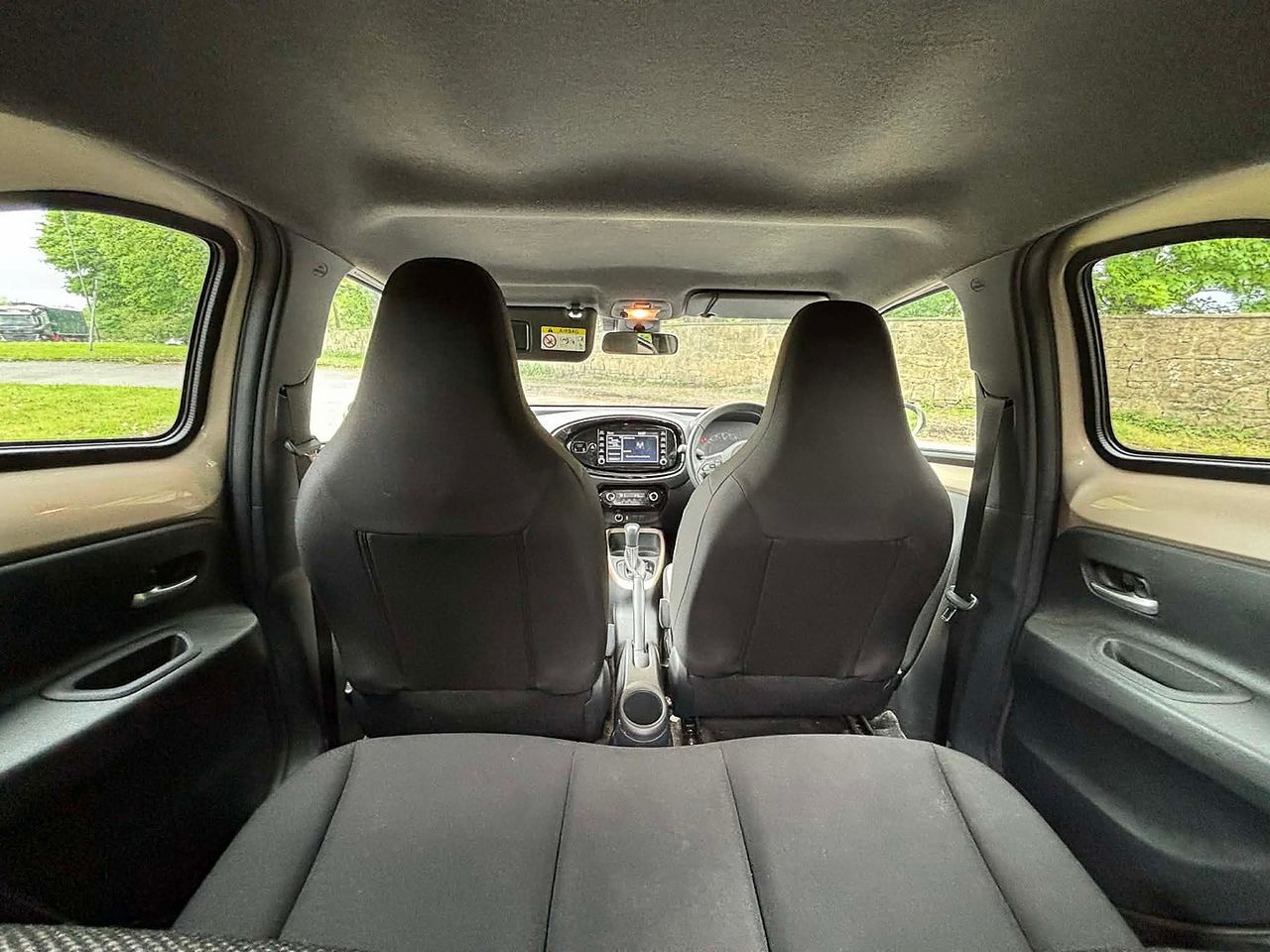TOYOTA Aygo X 1.0 VVT-i Edge Auto - Picture 10 of 22