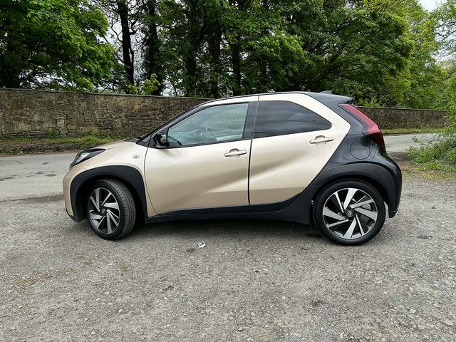 TOYOTA Aygo X 1.0 VVT-i Edge Auto - Thumbnail 14 of 22