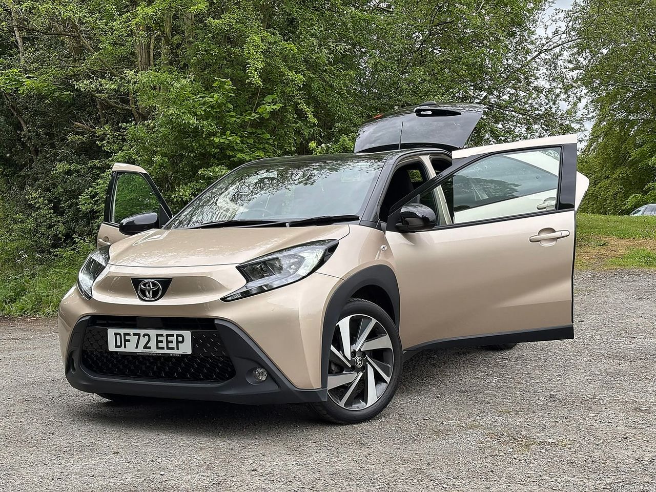 TOYOTA Aygo X 1.0 VVT-i Edge Auto - Picture 15 of 22
