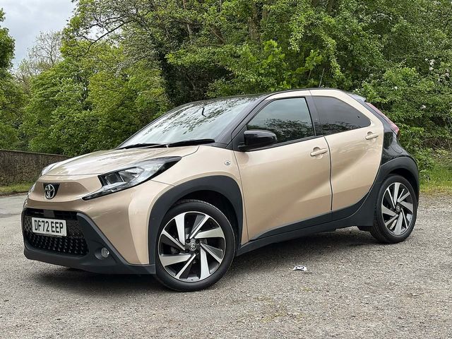 TOYOTA Aygo X 1.0 VVT-i Edge Auto - Thumbnail 16 of 22