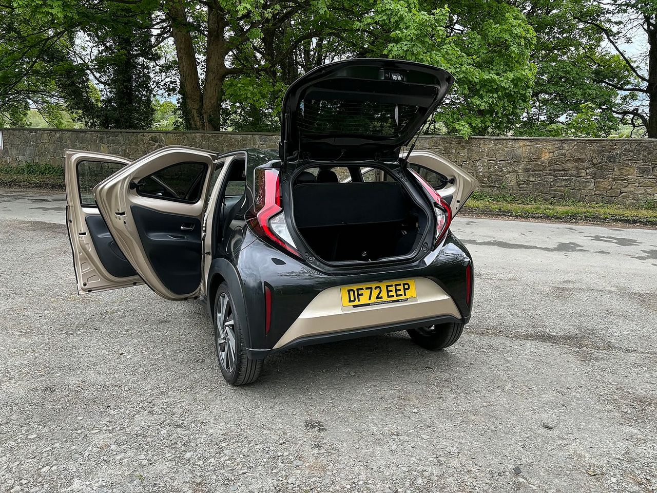 TOYOTA Aygo X 1.0 VVT-i Edge Auto - Picture 18 of 22