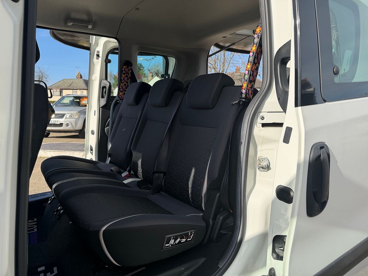 FIAT Doblò 1.4 16v 95 Easy - Picture 12 of 18