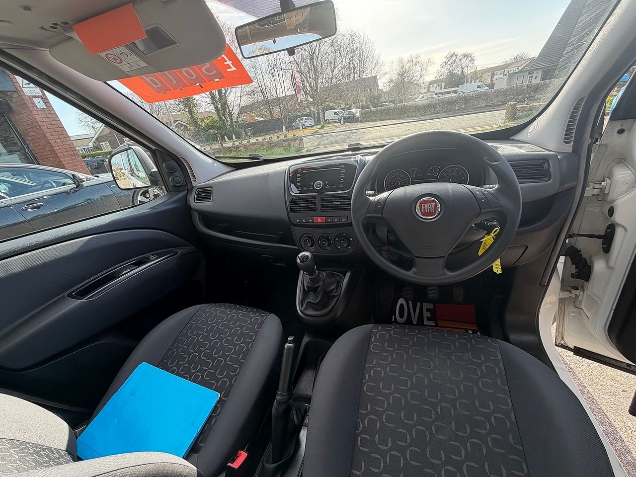 FIAT Doblò 1.4 16v 95 Easy - Picture 13 of 18