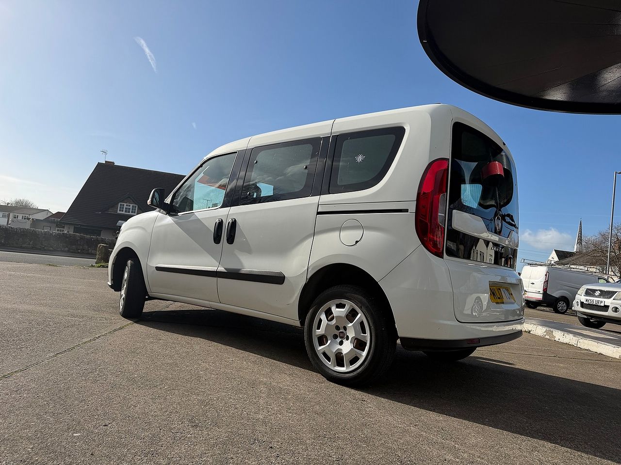 FIAT Doblò 1.4 16v 95 Easy - Picture 5 of 18