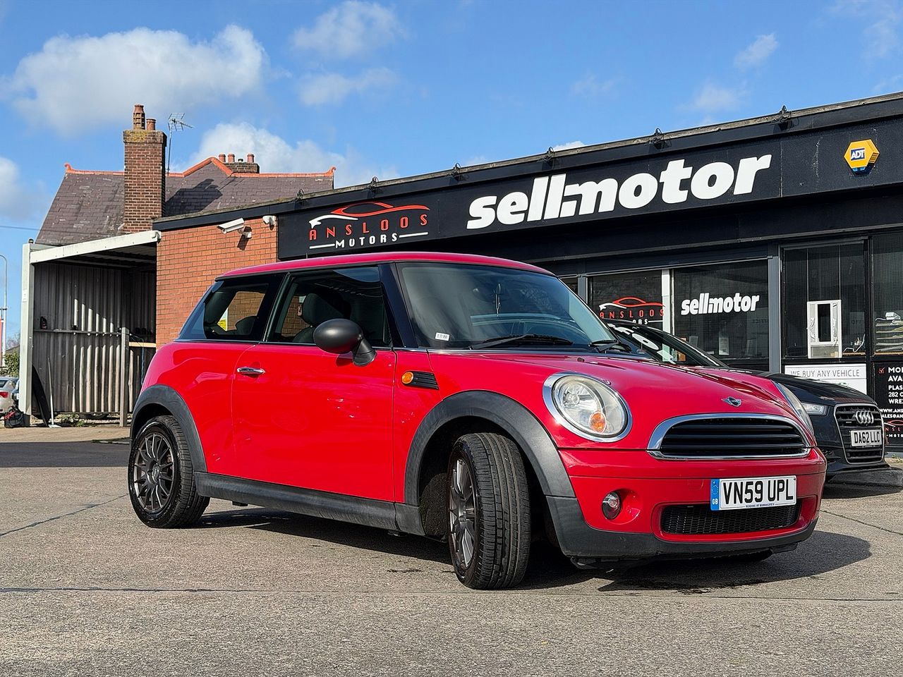 MINI MINI One - Picture 1 of 9