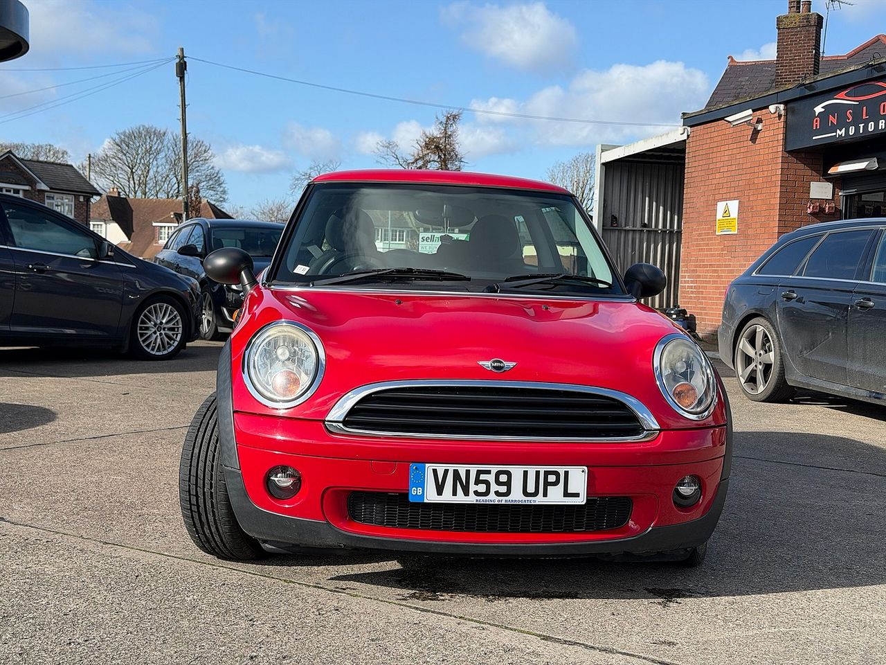 MINI MINI One - Picture 3 of 9