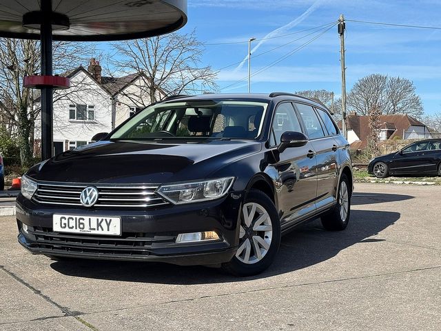 VOLKSWAGEN Passat S TDI 2.0 150 PS 6 speed Man - Thumbnail 3 of 20