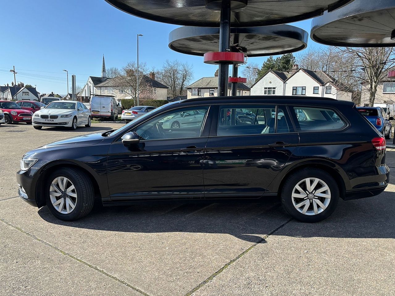VOLKSWAGEN Passat S TDI 2.0 150 PS 6 speed Man - Picture 5 of 20