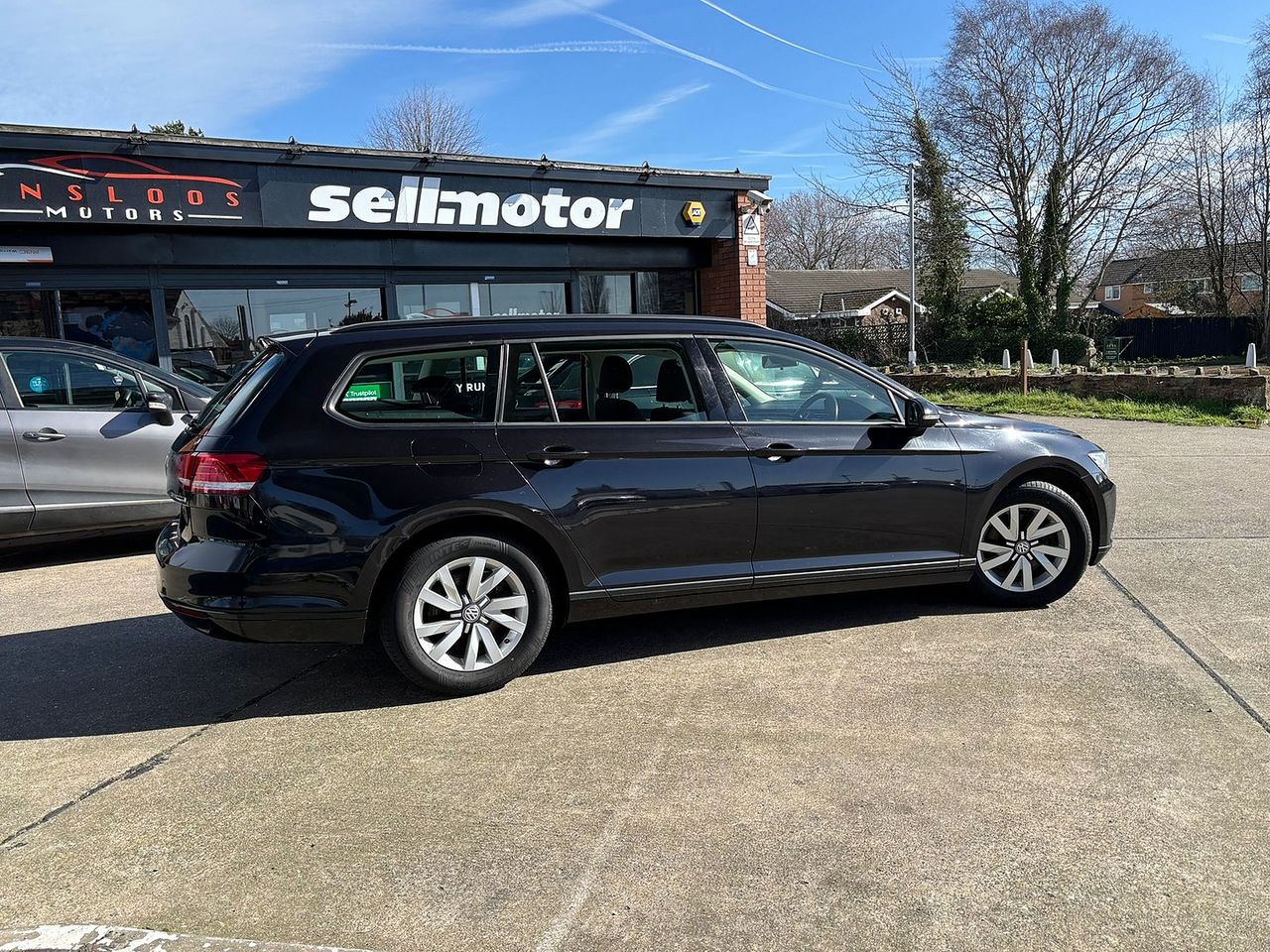 VOLKSWAGEN Passat S TDI 2.0 150 PS 6 speed Man - Picture 9 of 20
