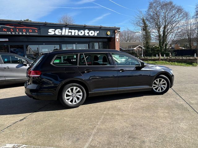 VOLKSWAGEN Passat S TDI 2.0 150 PS 6 speed Man - Thumbnail 9 of 20