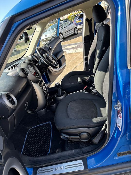 MINI COUNTRYMAN One - Picture 18 of 20