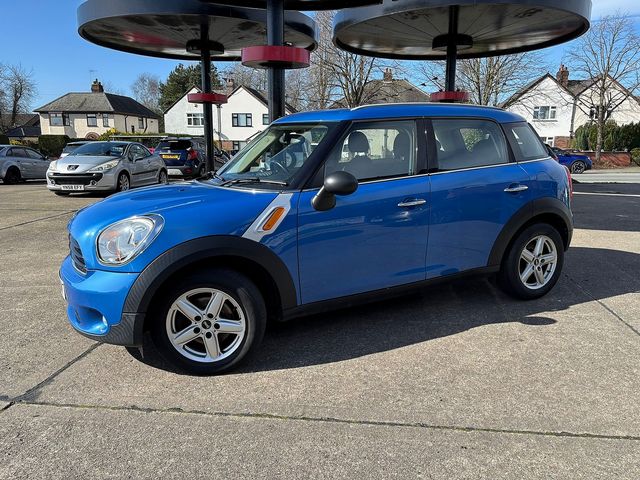 MINI COUNTRYMAN One - Thumbnail 5 of 20
