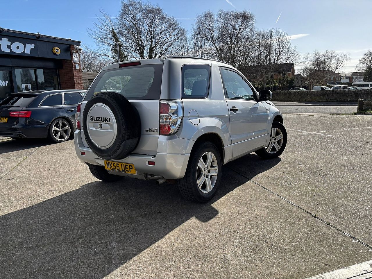 SUZUKI Grand Vitara 1.6 16v VVT 3-door - Picture 13 of 21